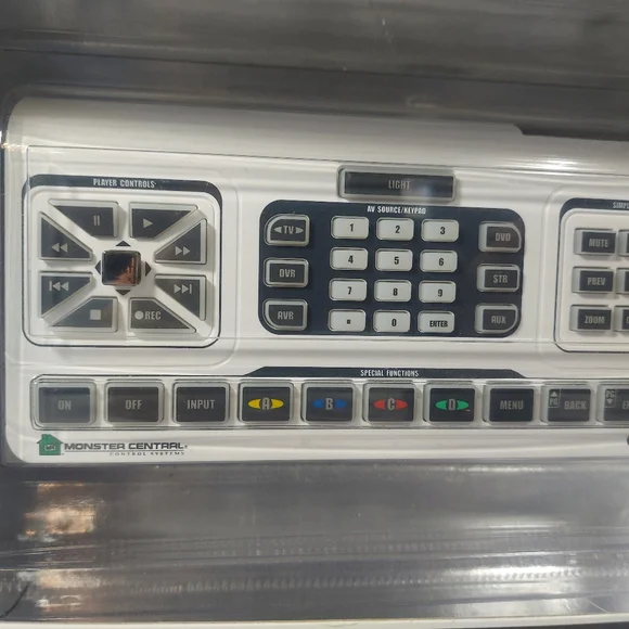 NIB Monster Evolution 50 Simple Advanced Universal Remote Control AV50 - Picture 3 of 7